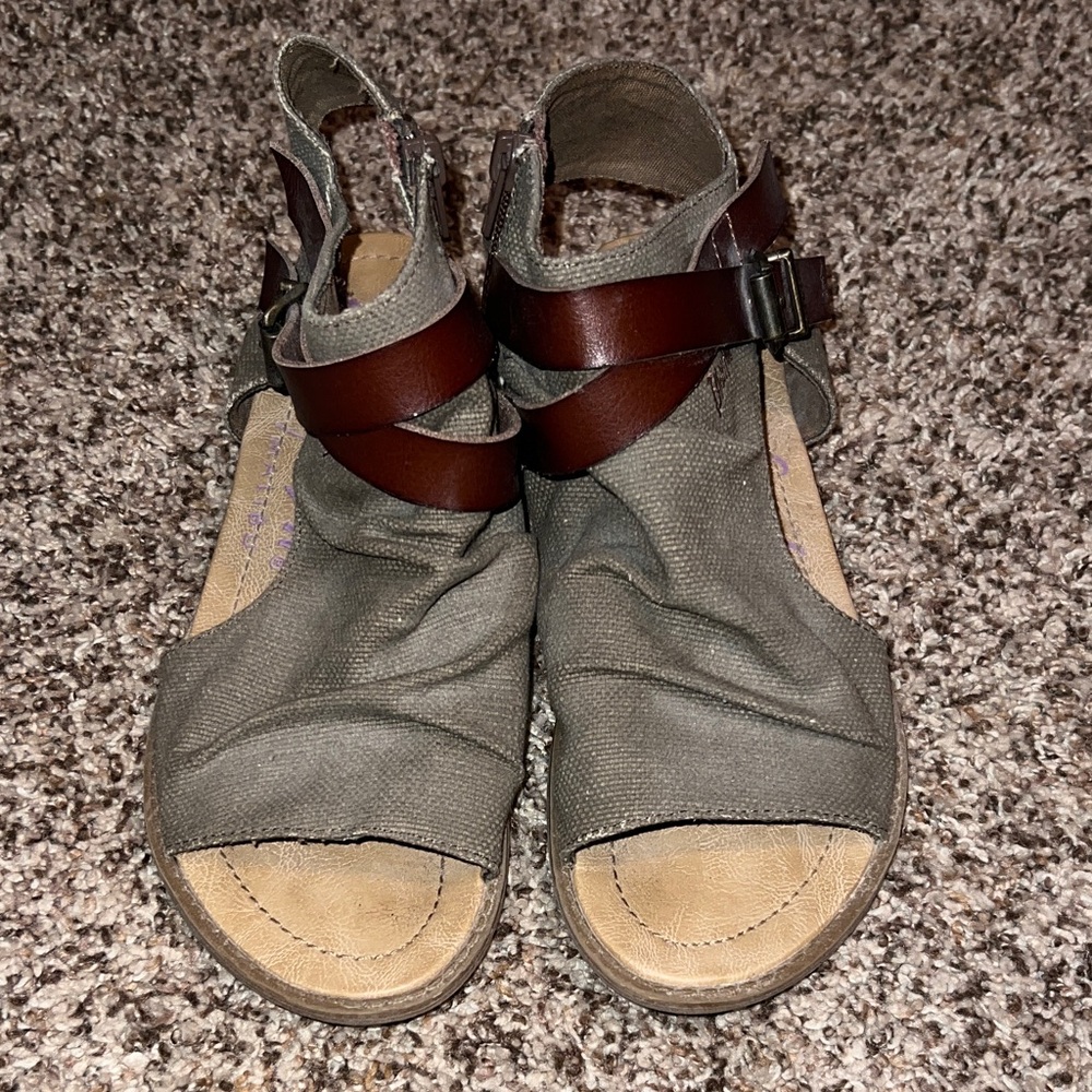 Blowfish Women's Sandals in Green and Brown